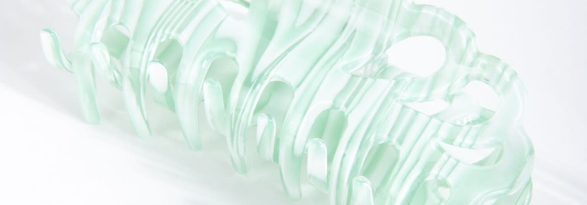 Creola marble hairclip Green