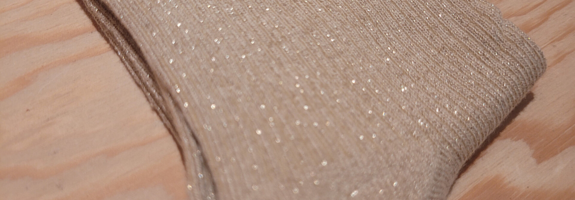 Leo heart sparkle socks Beige