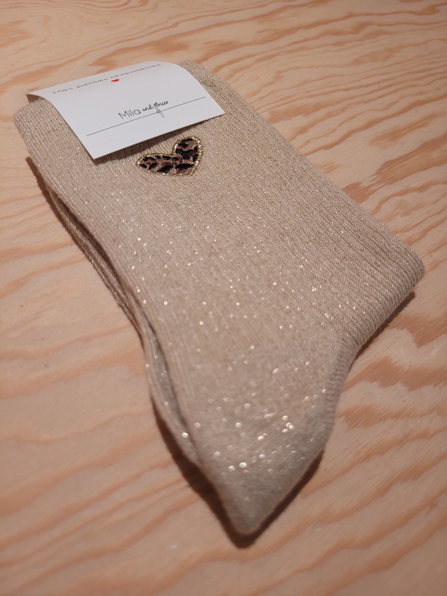 Leo heart sparkle socks Beige-1