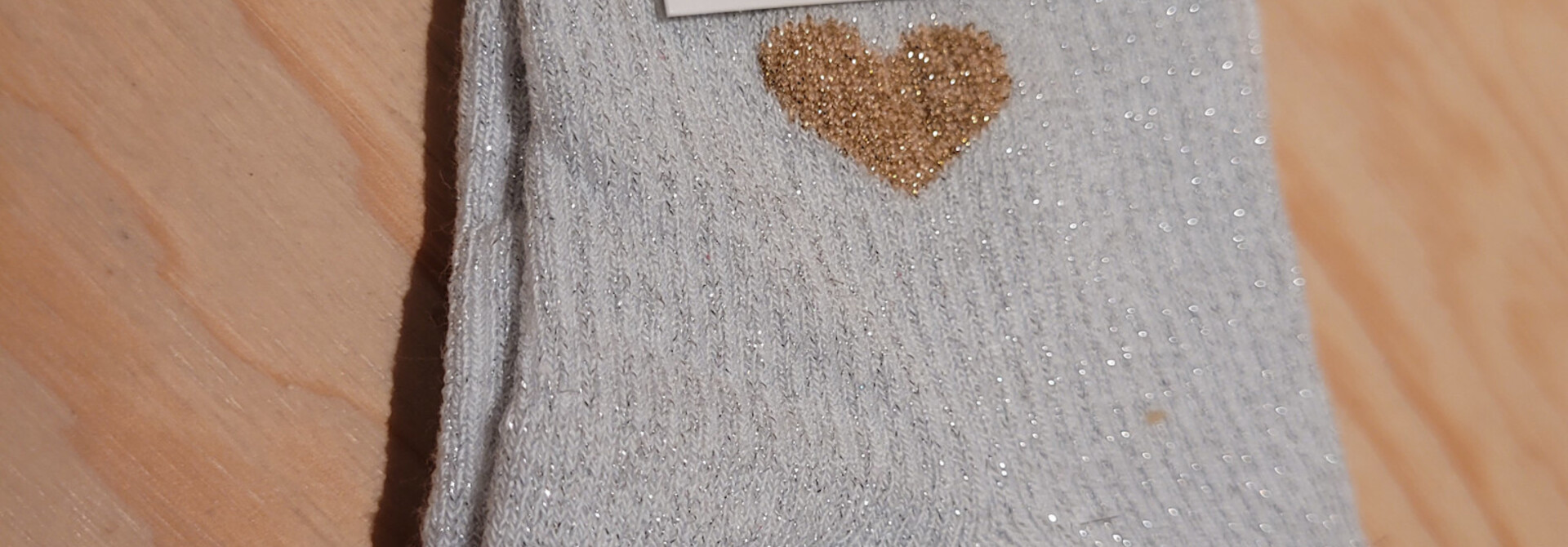 Frill heart short socks White