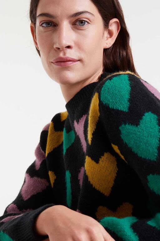 Full Heart knit pull Black-3