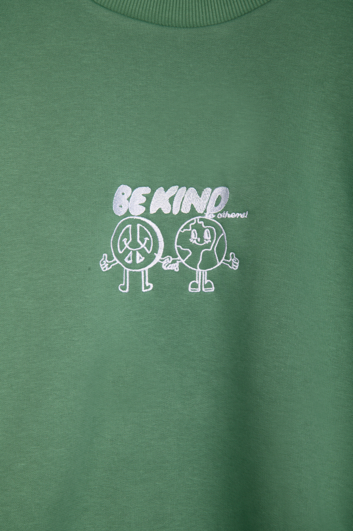 "Be Kind" molton sweater Green-2