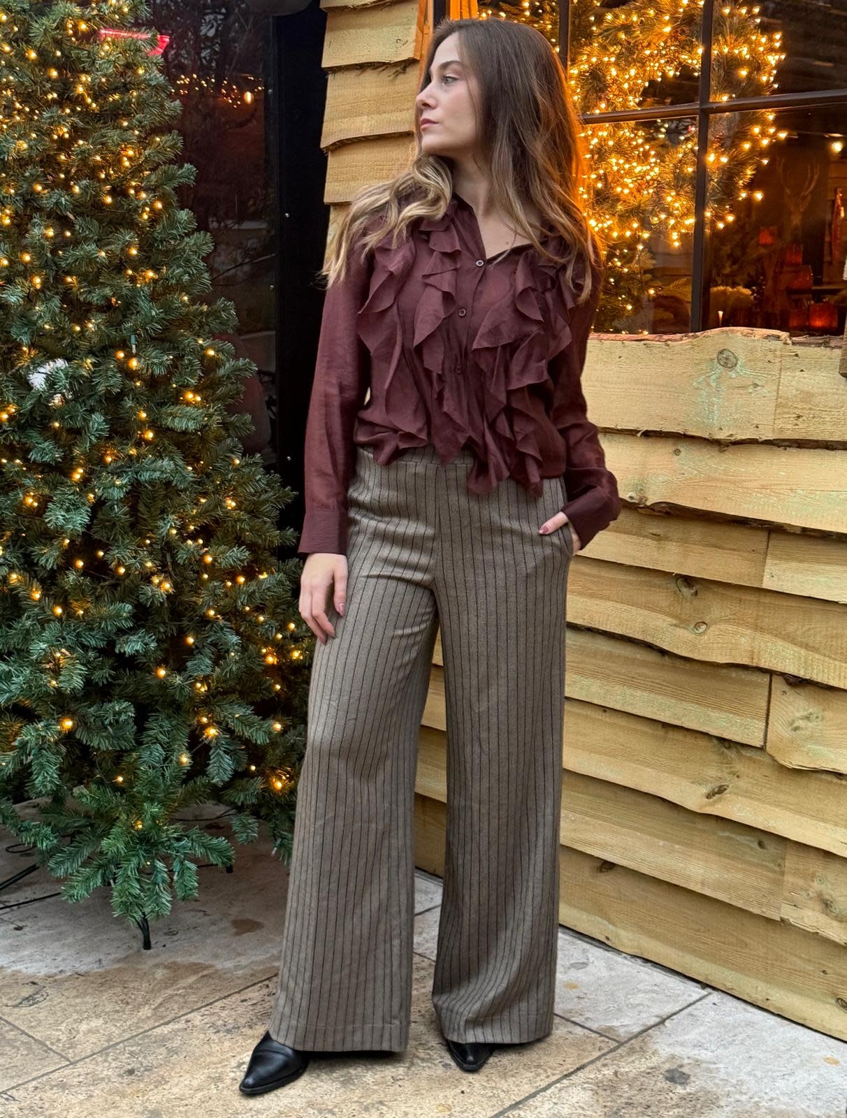 Panomi lurex pinestripe chevron trouser Beige-3