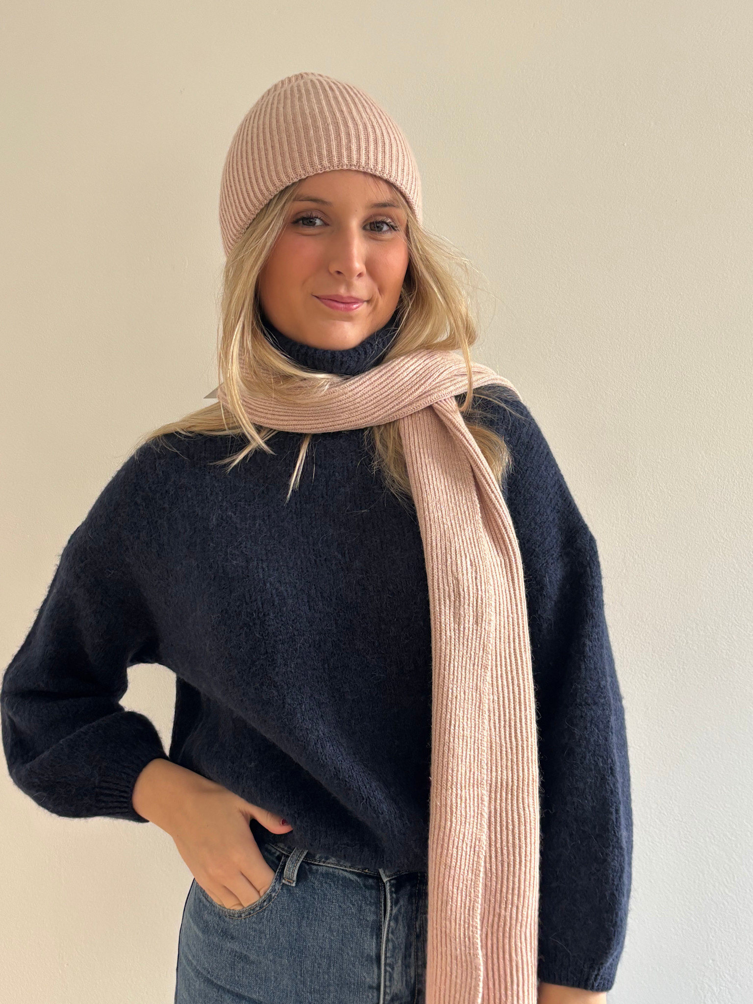Lana viscose sparkeling scarf Rosé-1