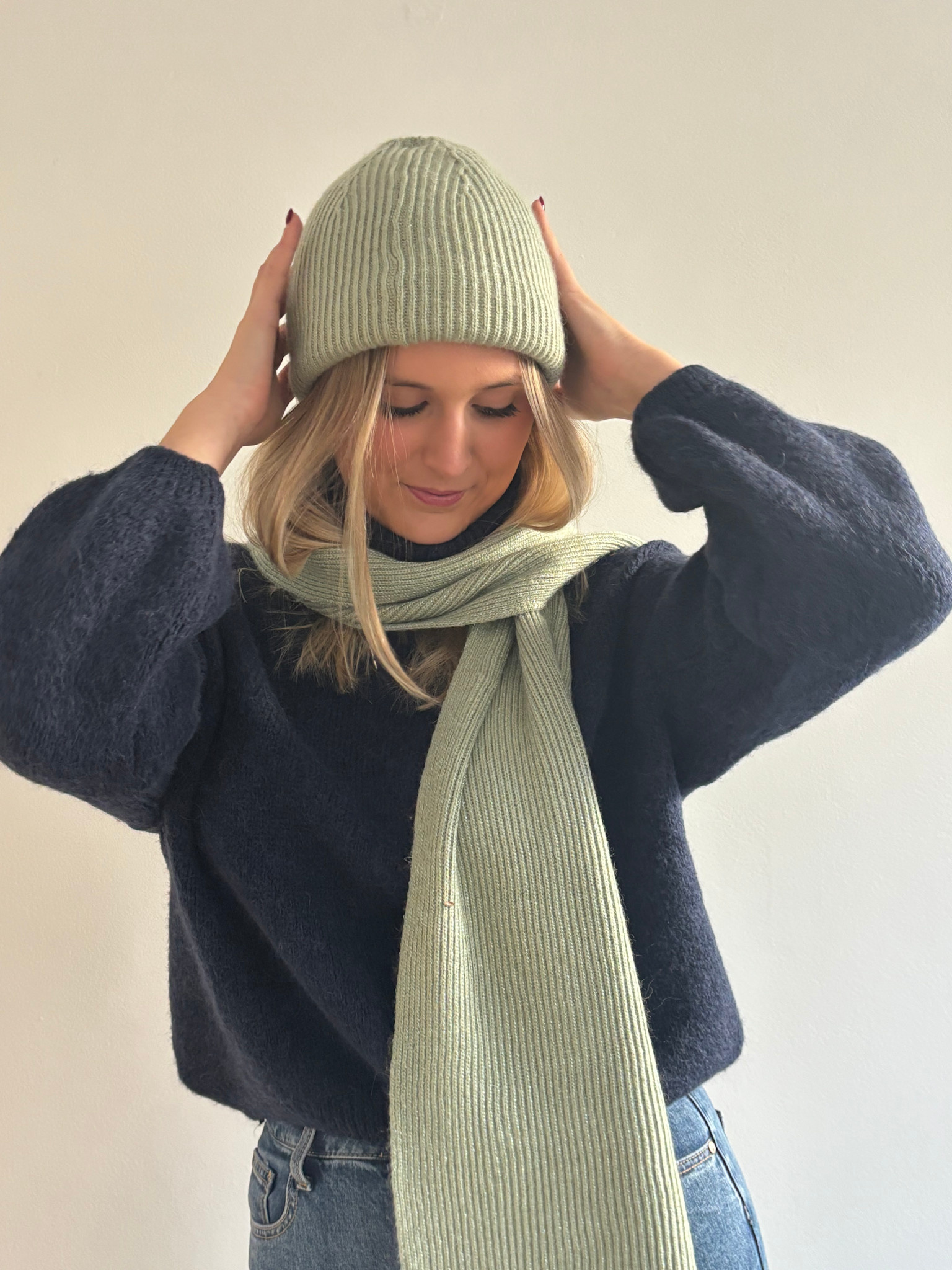 Lana viscose sparkeling scarf Green-2