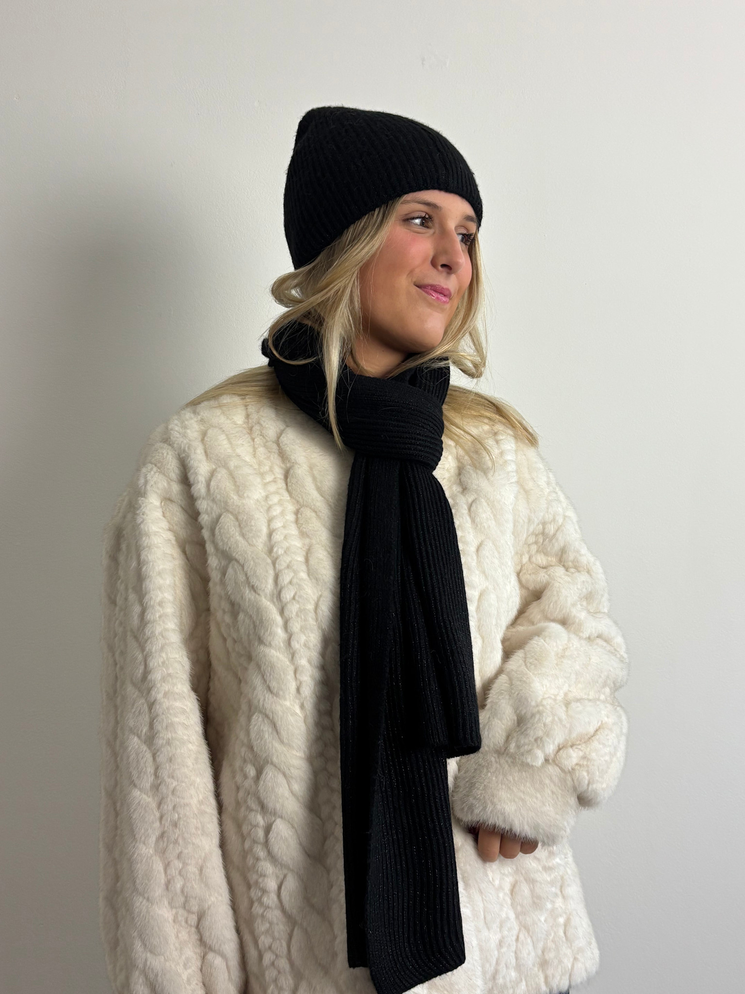 Lana viscose sparkeling scarf Black-1