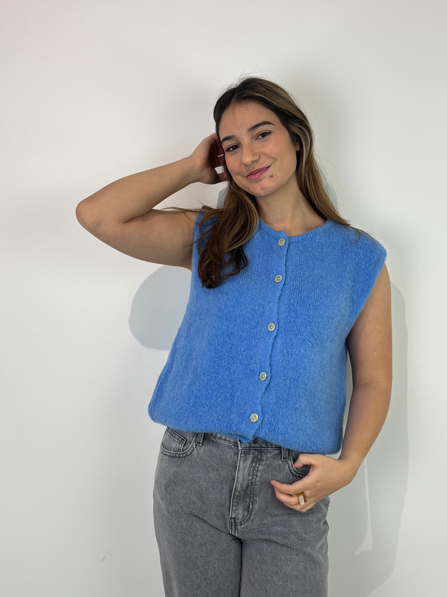 Bouna Alpaca sleeveless cardigan gilet Sky Blue-3