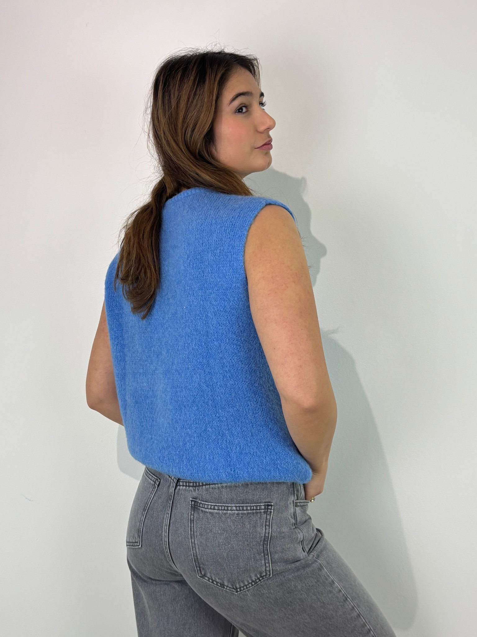 Bouna Alpaca sleeveless cardigan gilet Sky Blue-2