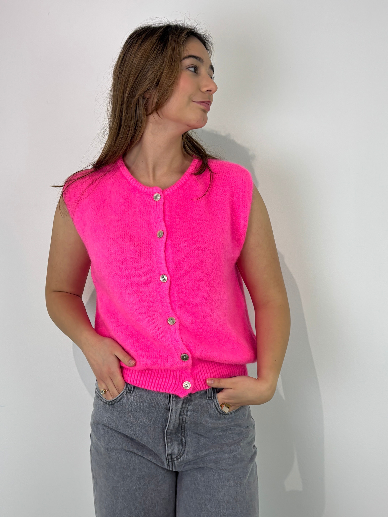 Bouna Alpaca sleeveless cardigan gilet Bright Fushia-2