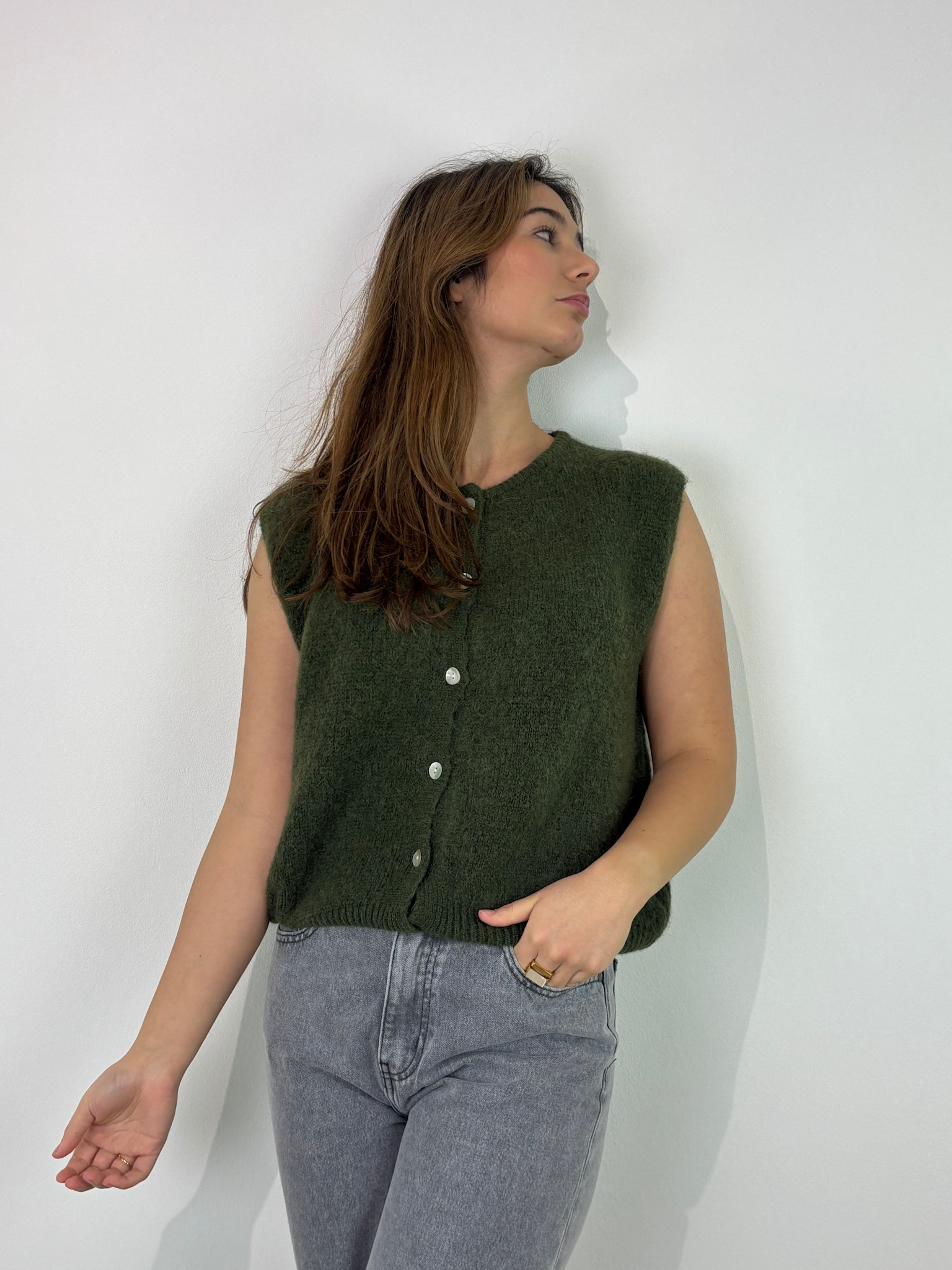 Bouna Alpaca sleeveless cardigan gilet Dark Khaki Green-1