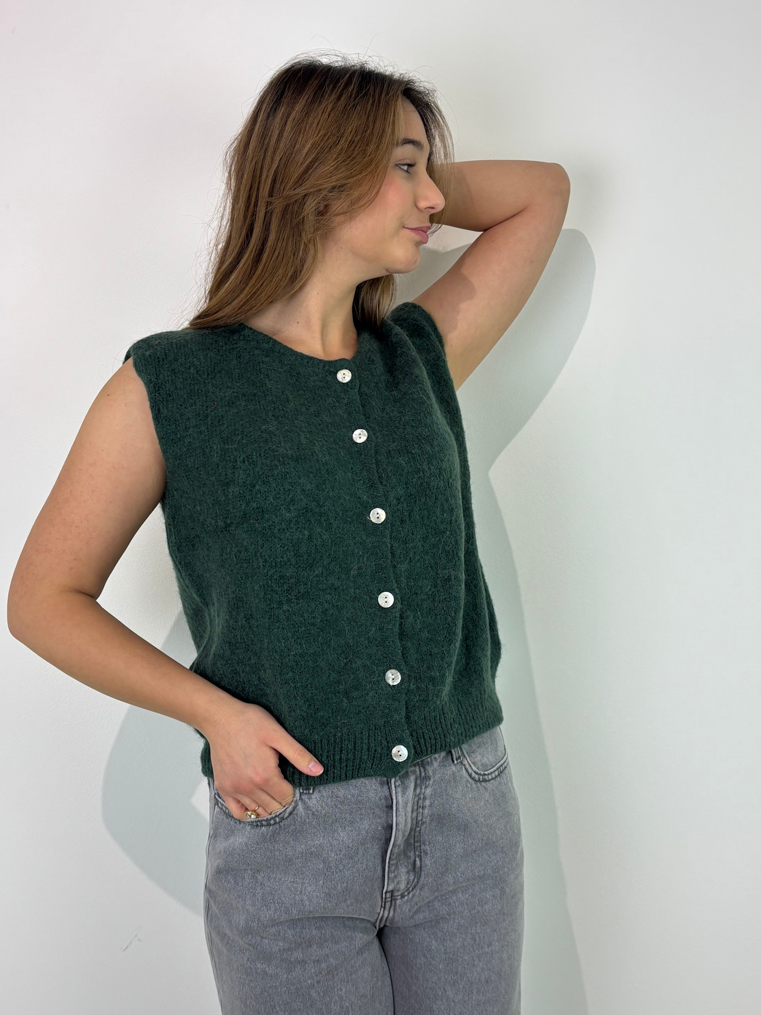 Bouna Alpaca sleeveless cardigan gilet Pine Green-1