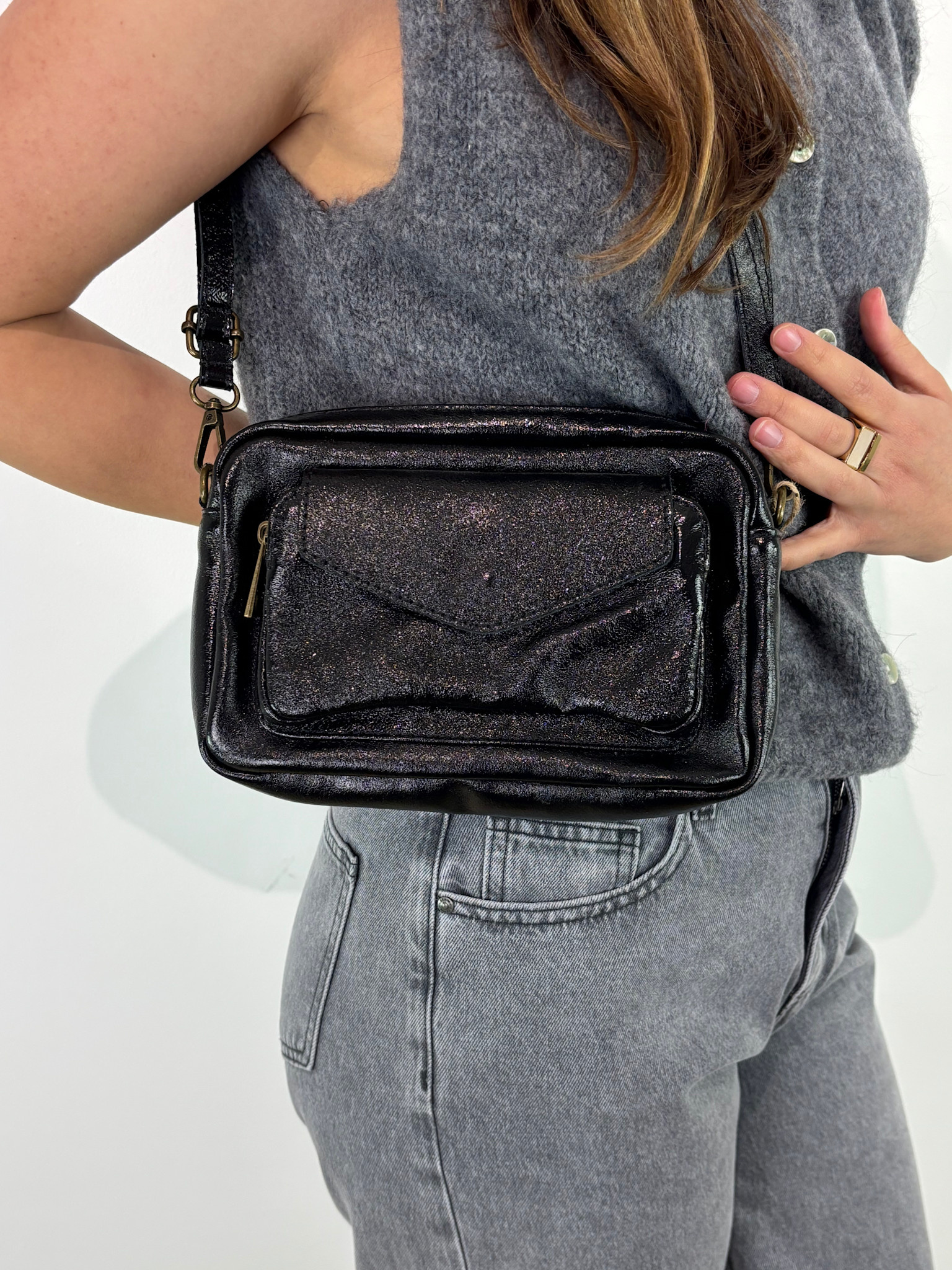 Raya metalic bag Black-5