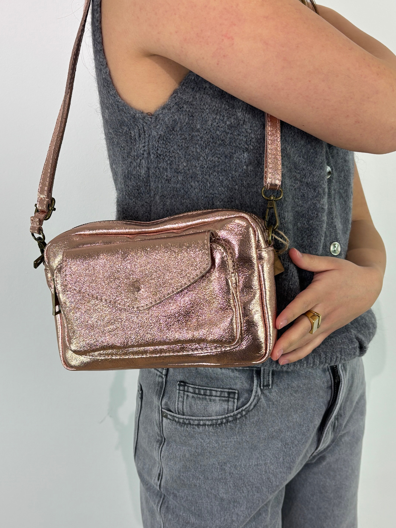 Raya metalic bag Rosé-1