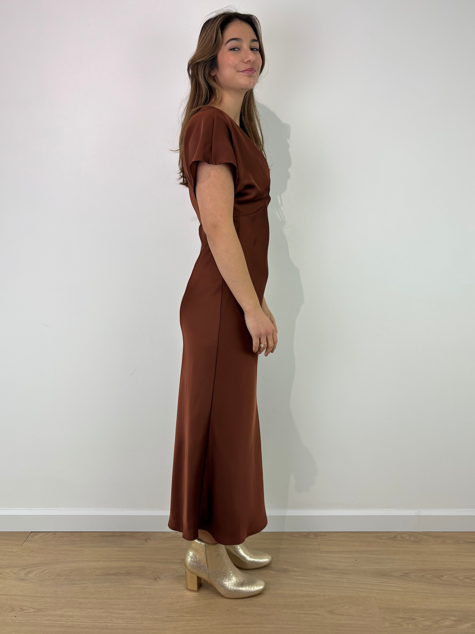 Evelyn satin midi dress Marron Brown-4