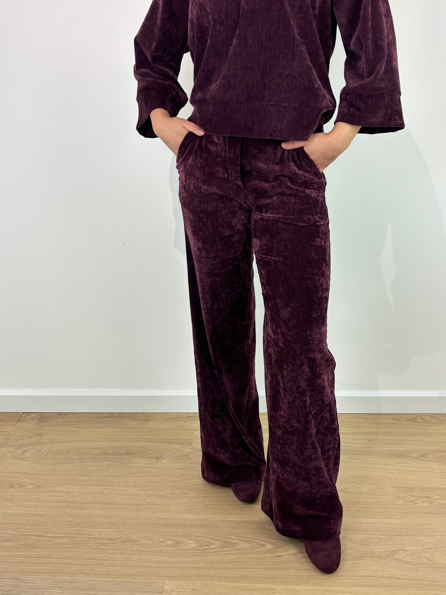 Parconi velvet homewear sweat pant Burgundy-1