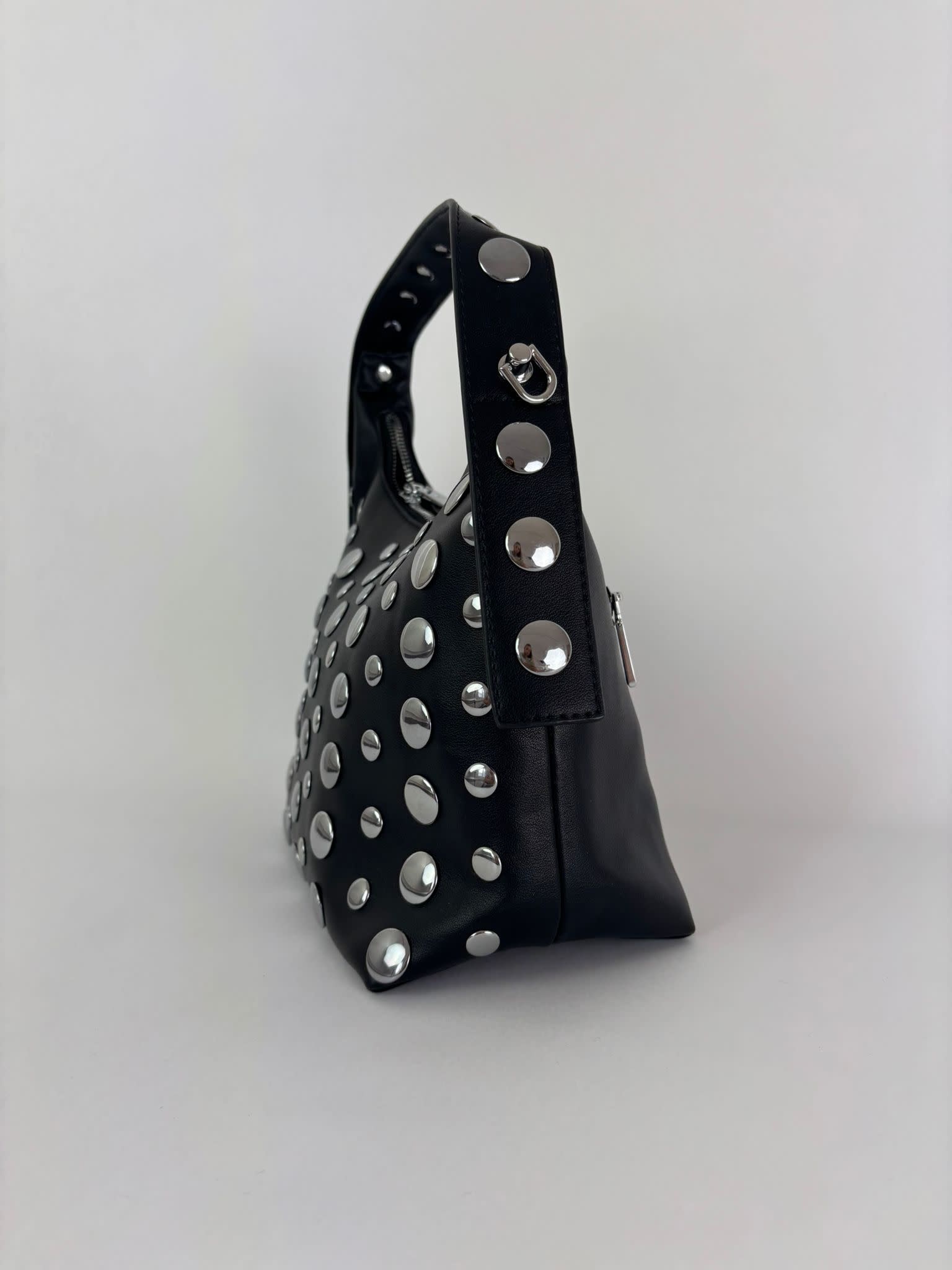 Aria studs handbag Black-3