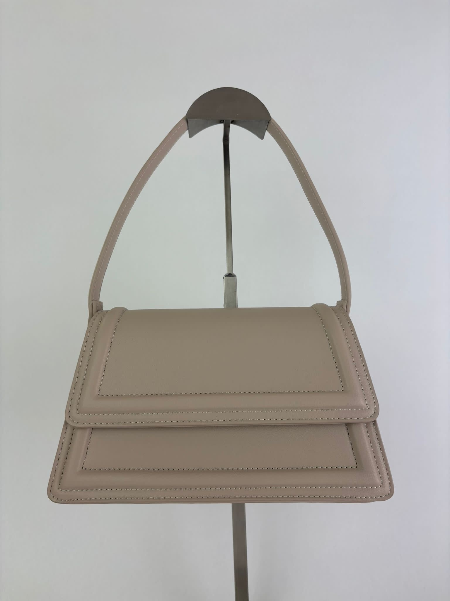 Jada minimal bag Beige-7