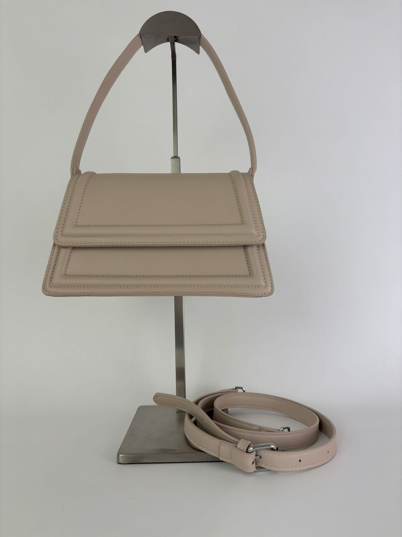 Jada minimal bag Beige-9