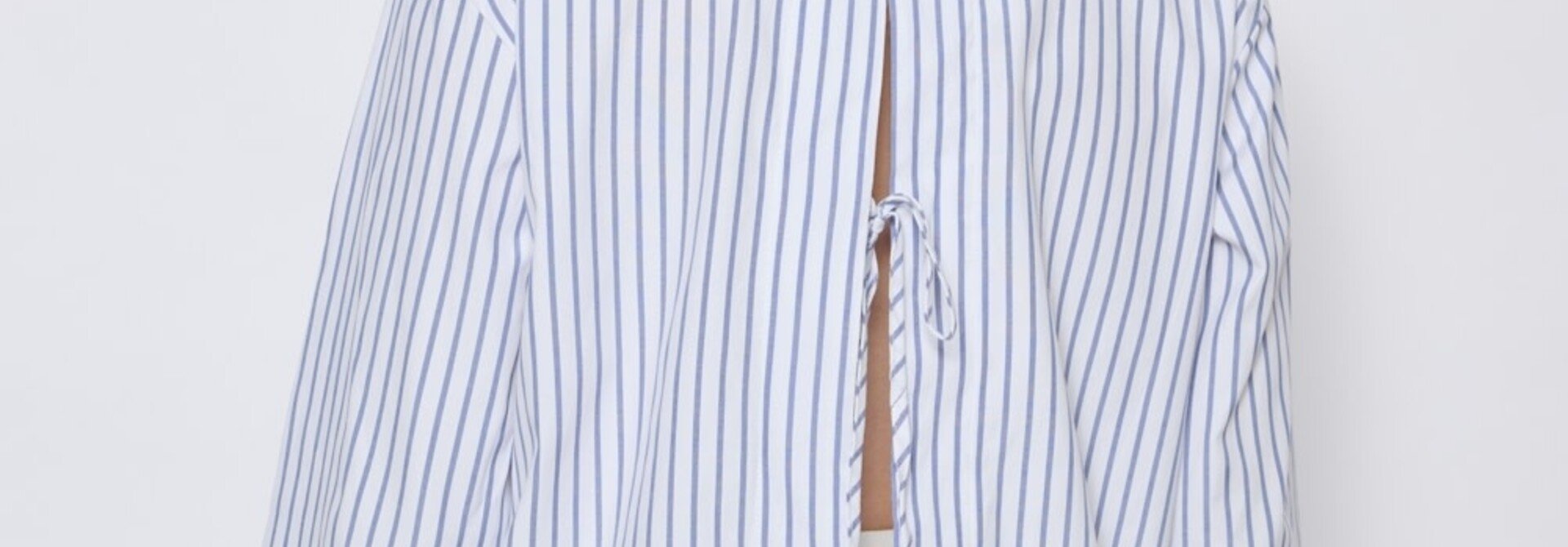 Steph stripped blouse with bow detail at the back Blue