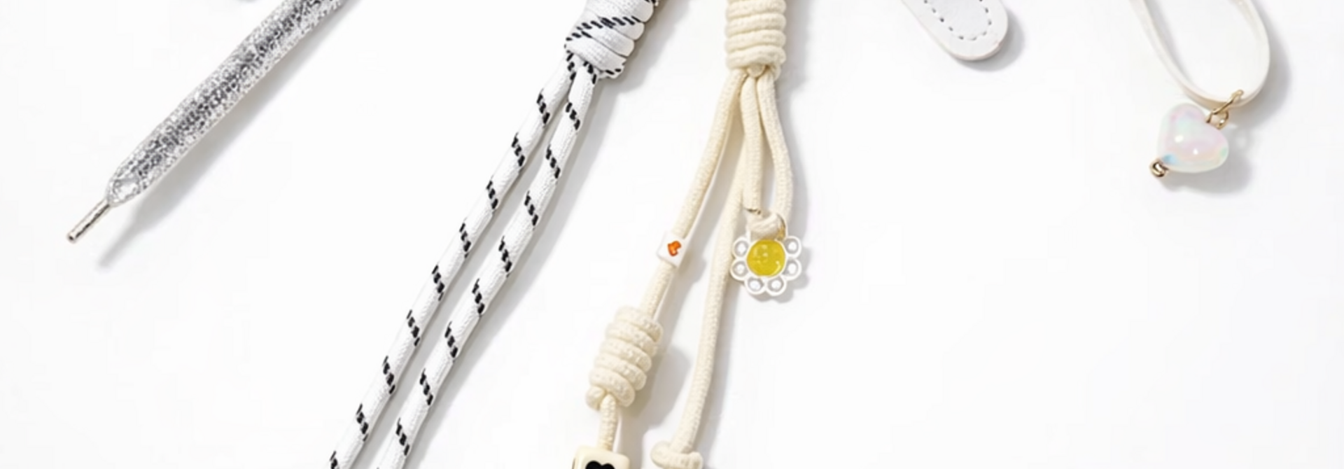 "White dog" bag/key chain