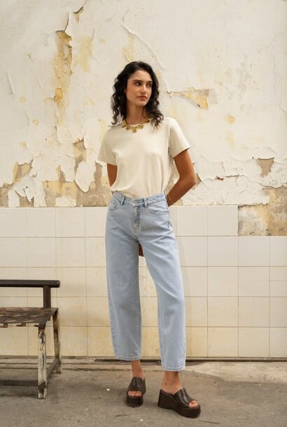 Bony mid waist barrel denim Light Blue