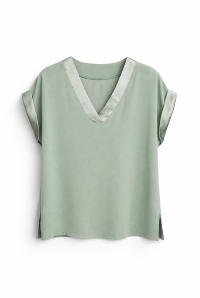 Bry satin v-neck s/s top Matcha Green