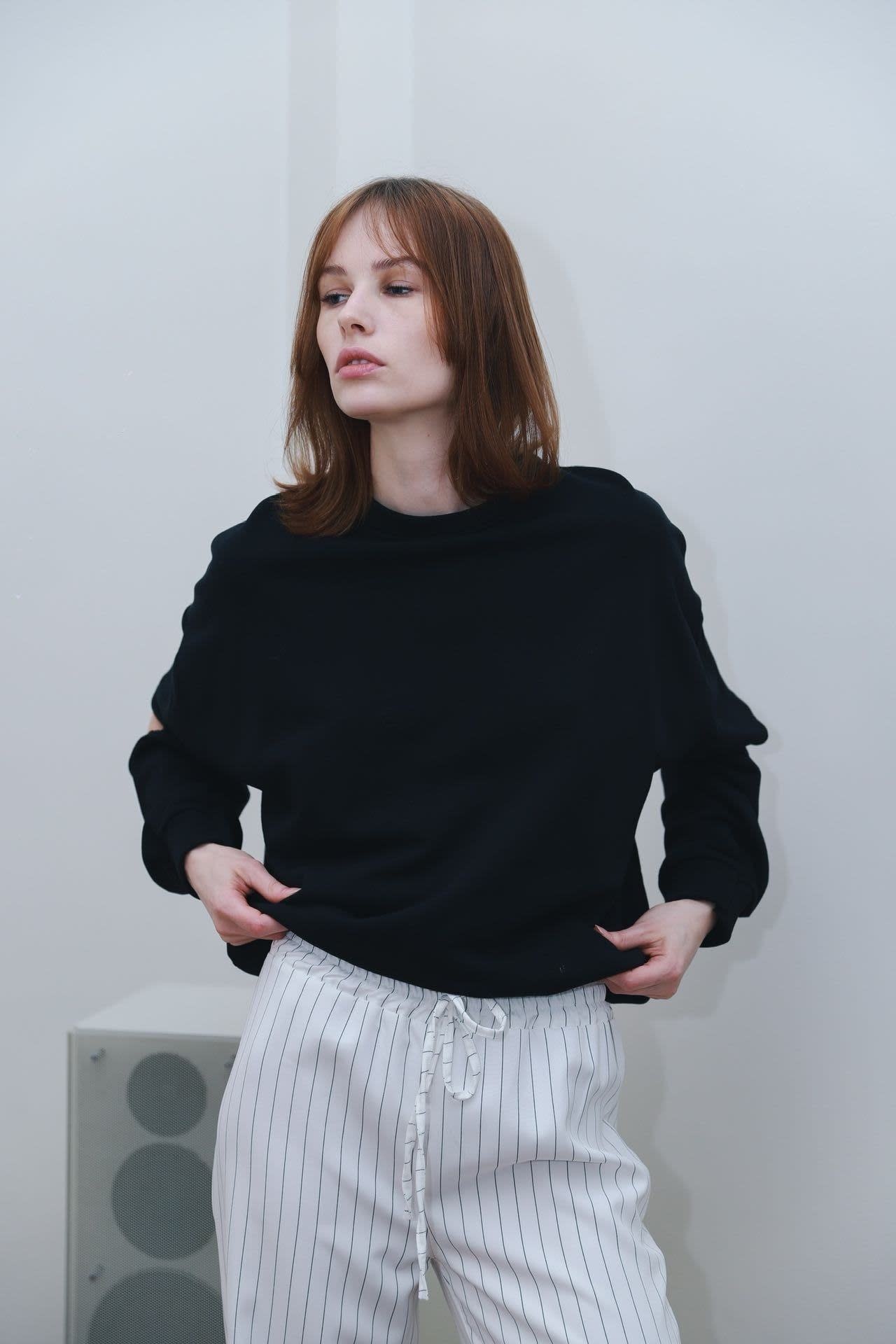 Mey cut-out sweater Black-4