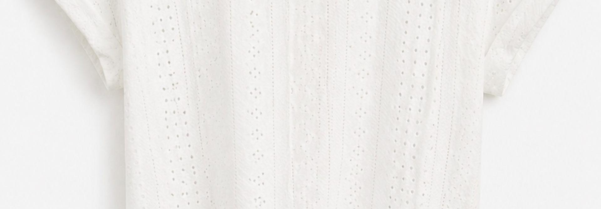 Salma brodeie twisted t-shirt White