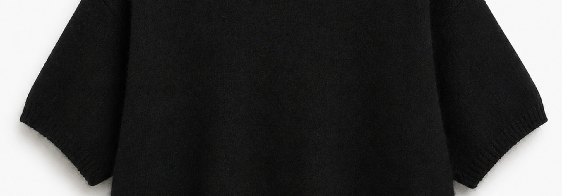 Agnea boxy s/s knit Black