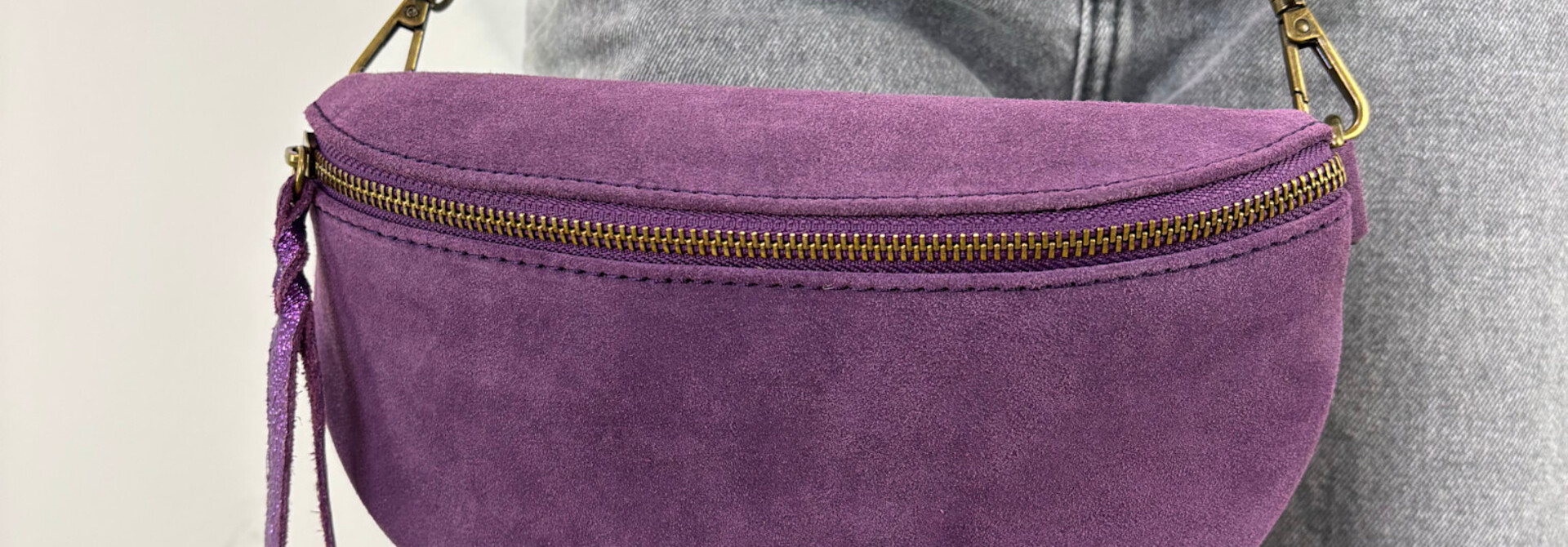 Bryna diam leather bum bag Purple
