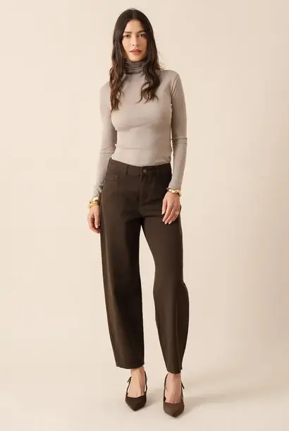 Bony mid waist barrel denim Brown