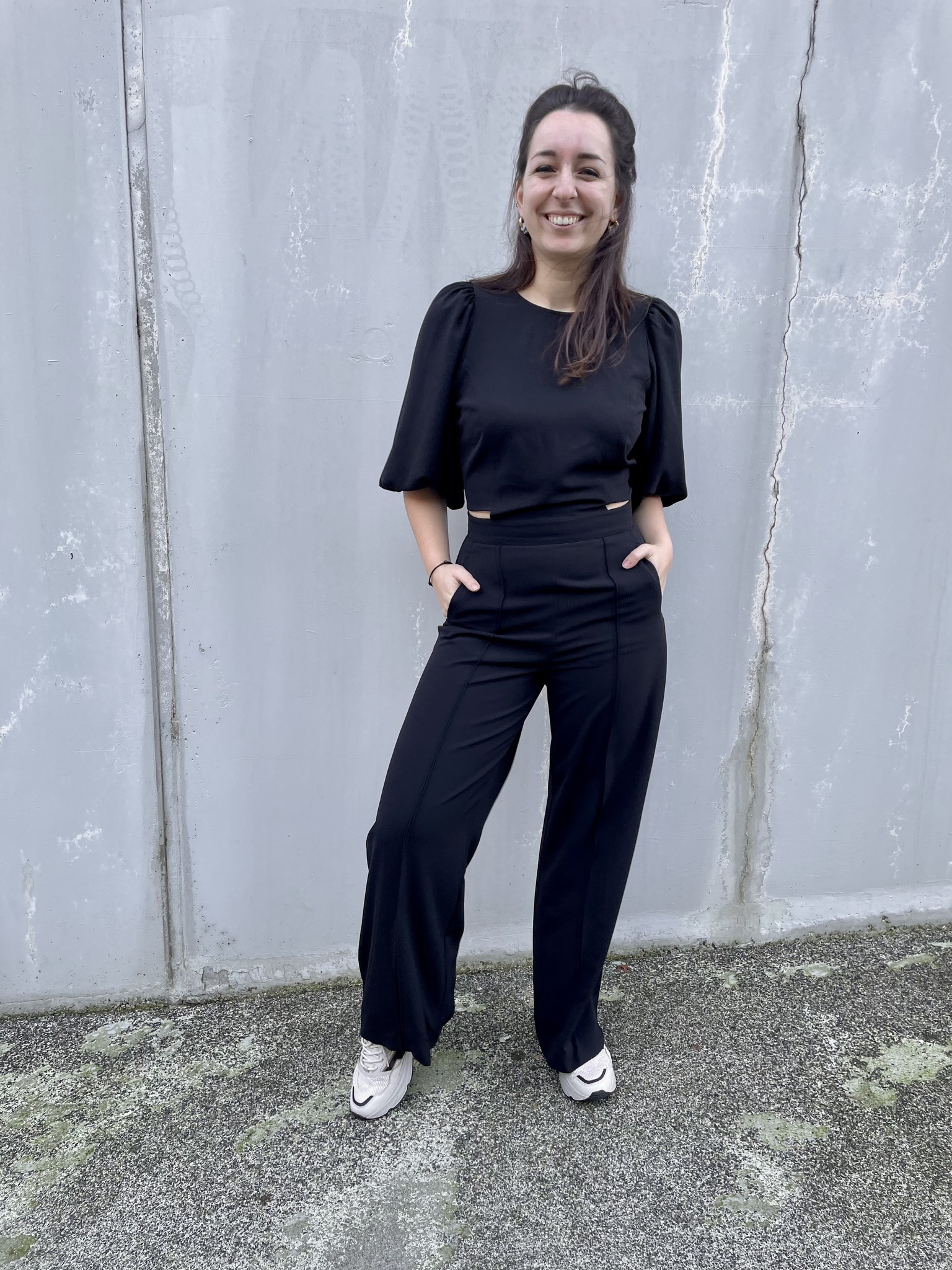 Depressie Persoon belast met sportgame belofte Alexa Cut Out Jumpsuit Black - TARA Panningen