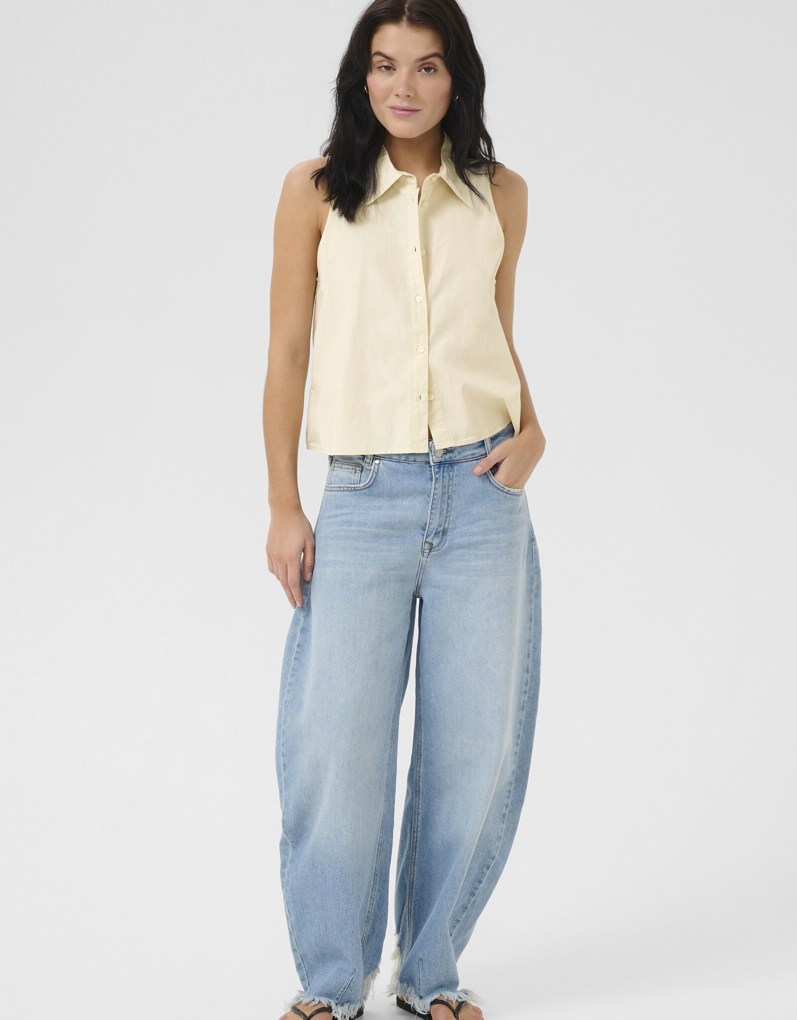 My Essential Wardrobe Sunna Top Almond Milk