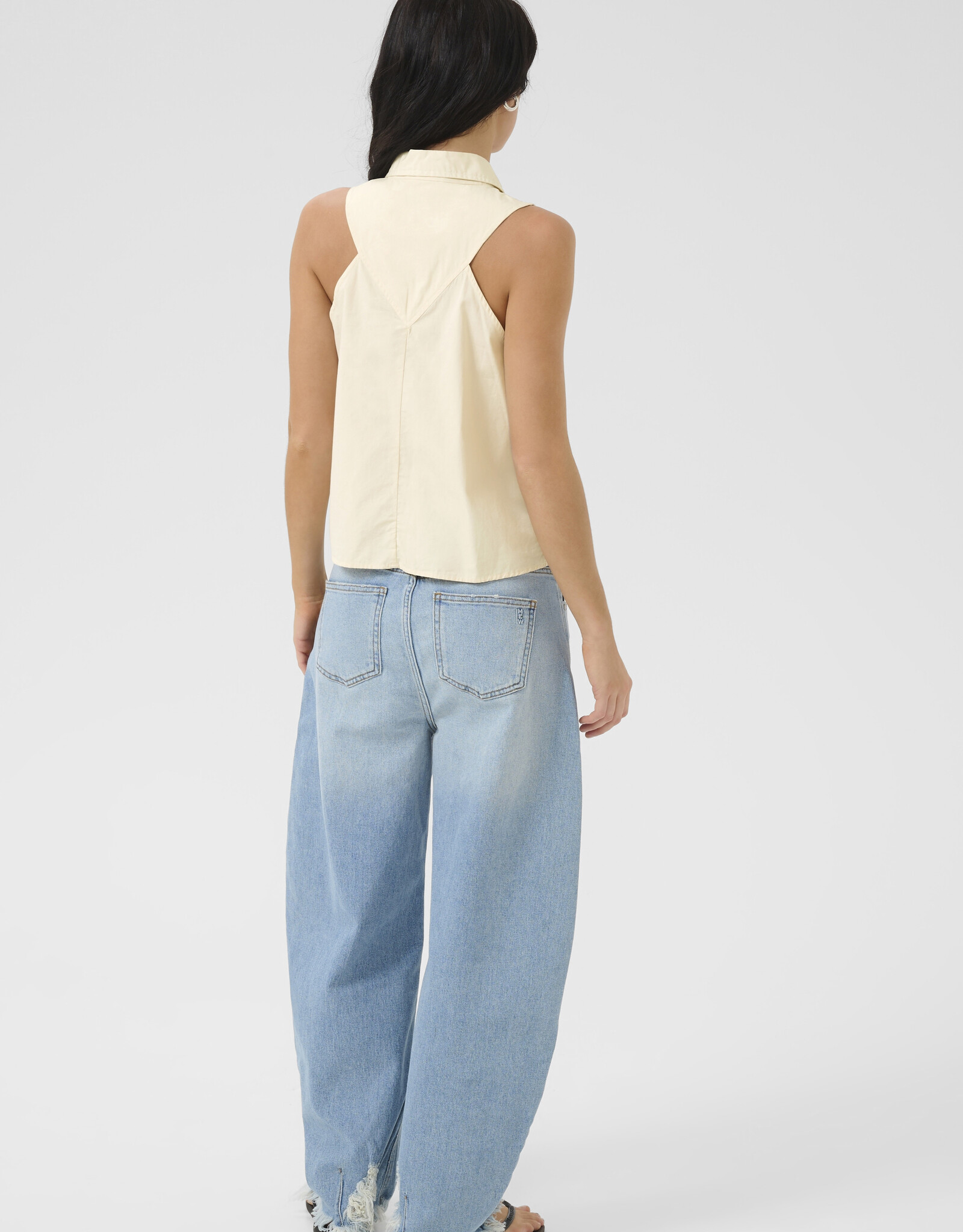 My Essential Wardrobe Sunna Top Almond Milk