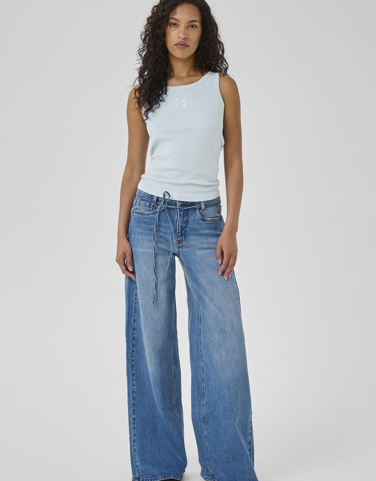 My Essential Wardrobe Karo 144 Mid X-Wide Medium Blue L32