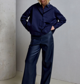 Femmes du Sud Delphine Navy