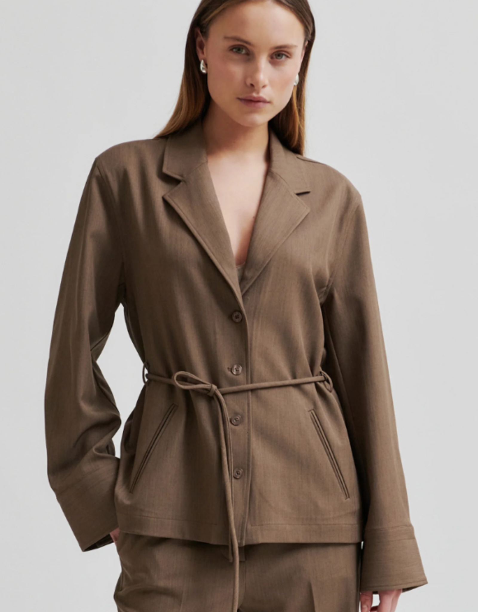 Second Female Neel Shirt Blazer Cub