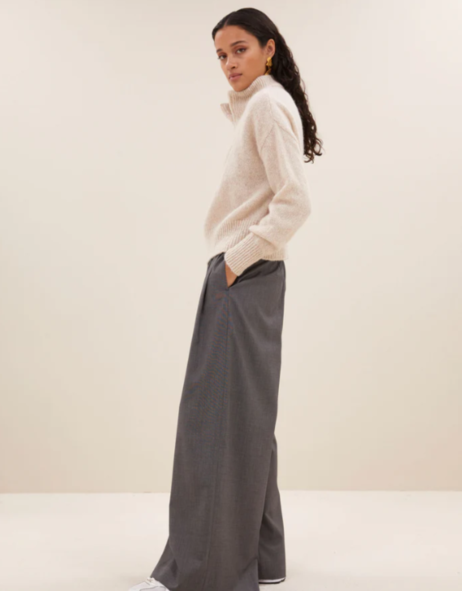 By Bar Boxy Beau Pullover Chalk