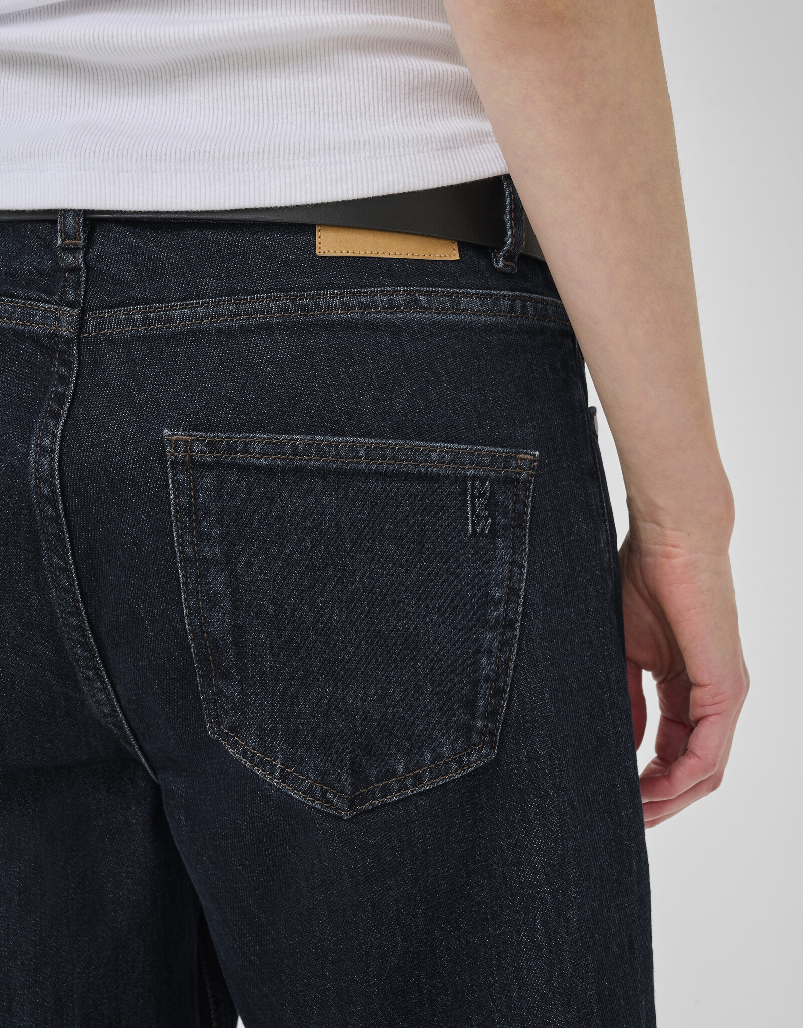 My Essential Wardrobe Baloo 139 High Barrel Dark Blue