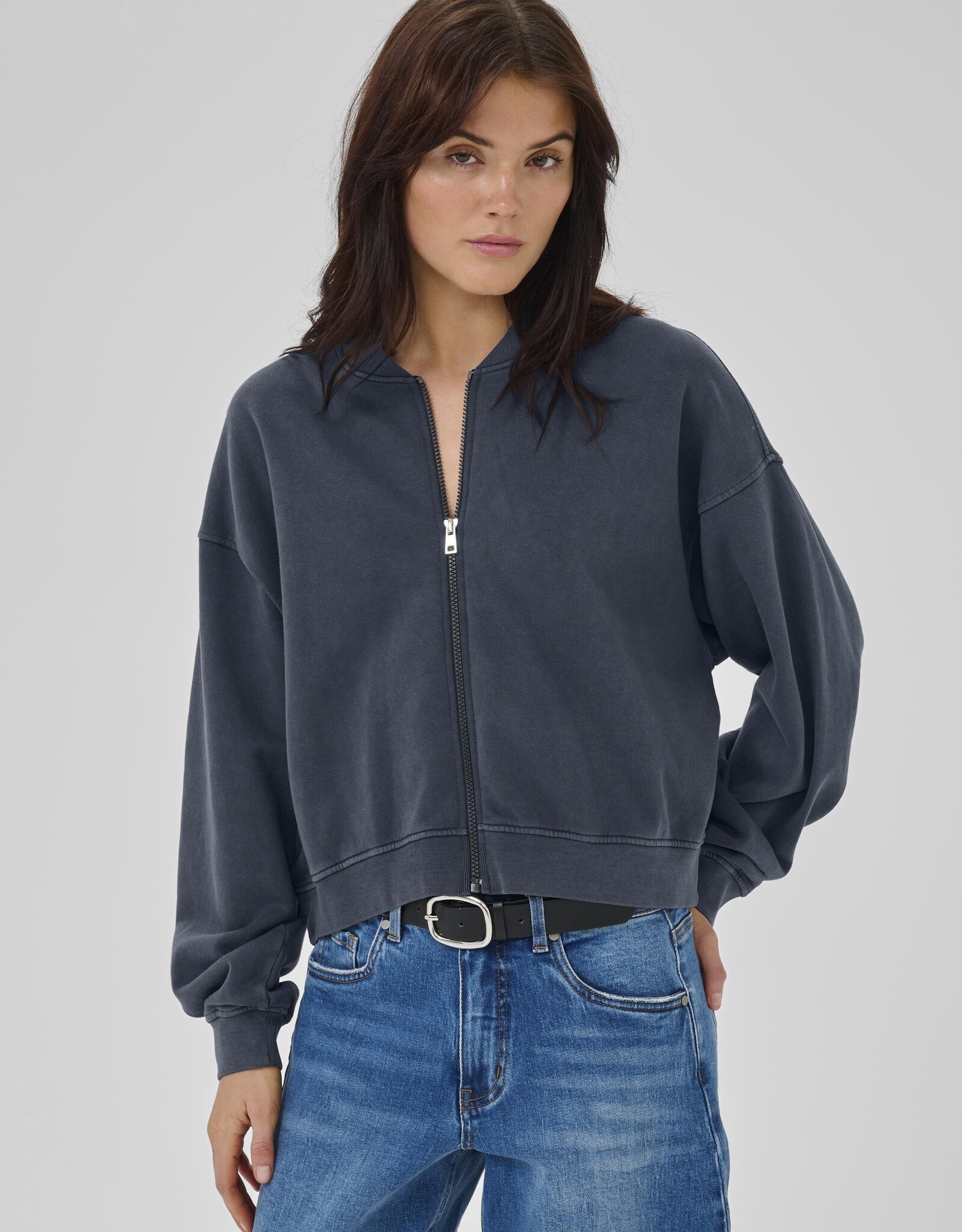 My Essential Wardrobe Meta Short Sweat Jacket Dark Grey