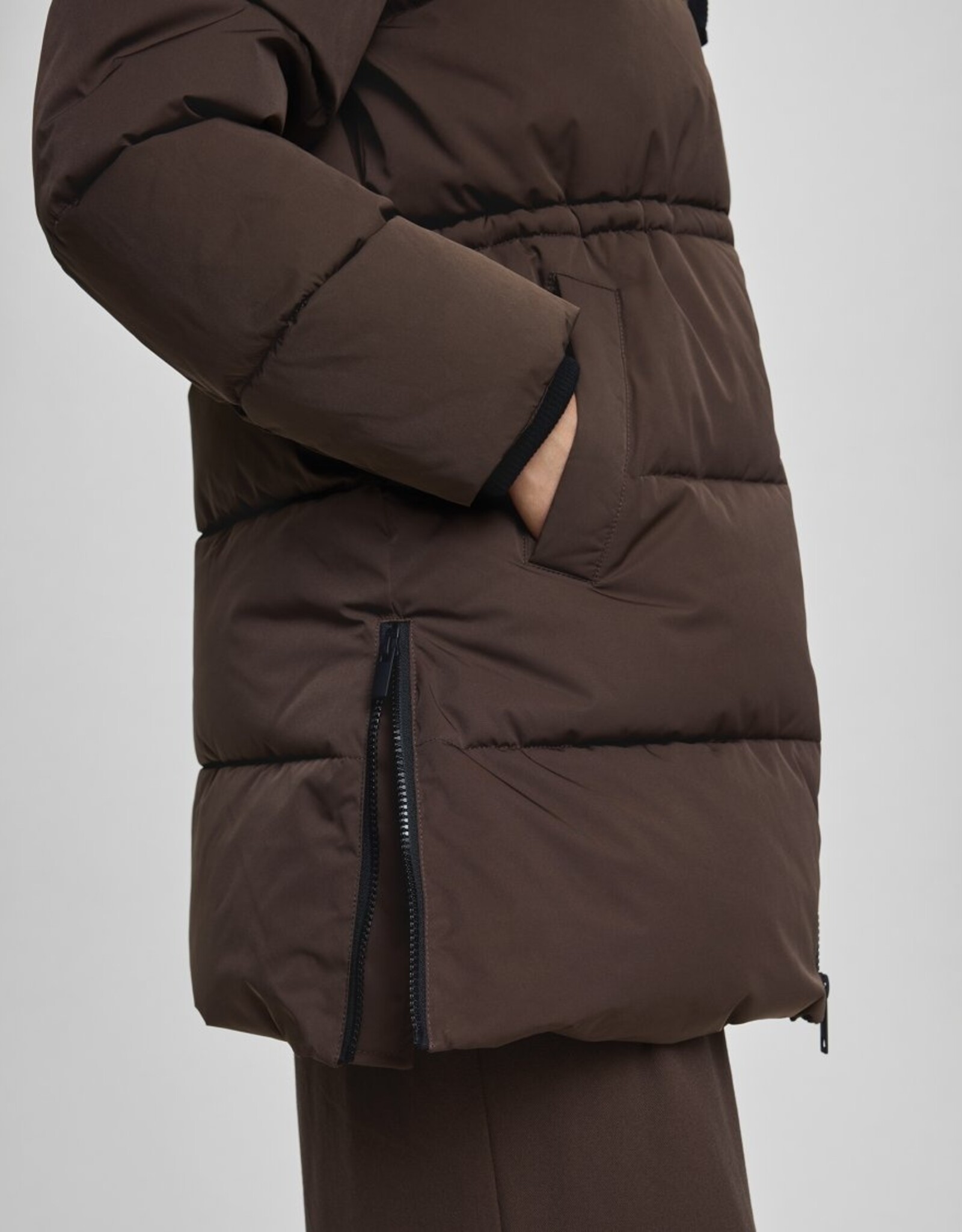 Moss Copenhagen Mola Pavinaria Jacket Slate Black