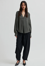 Second Female Timeline Blouse Beluga