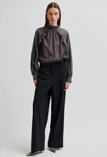 Second Female Kannika Blouse Beluga