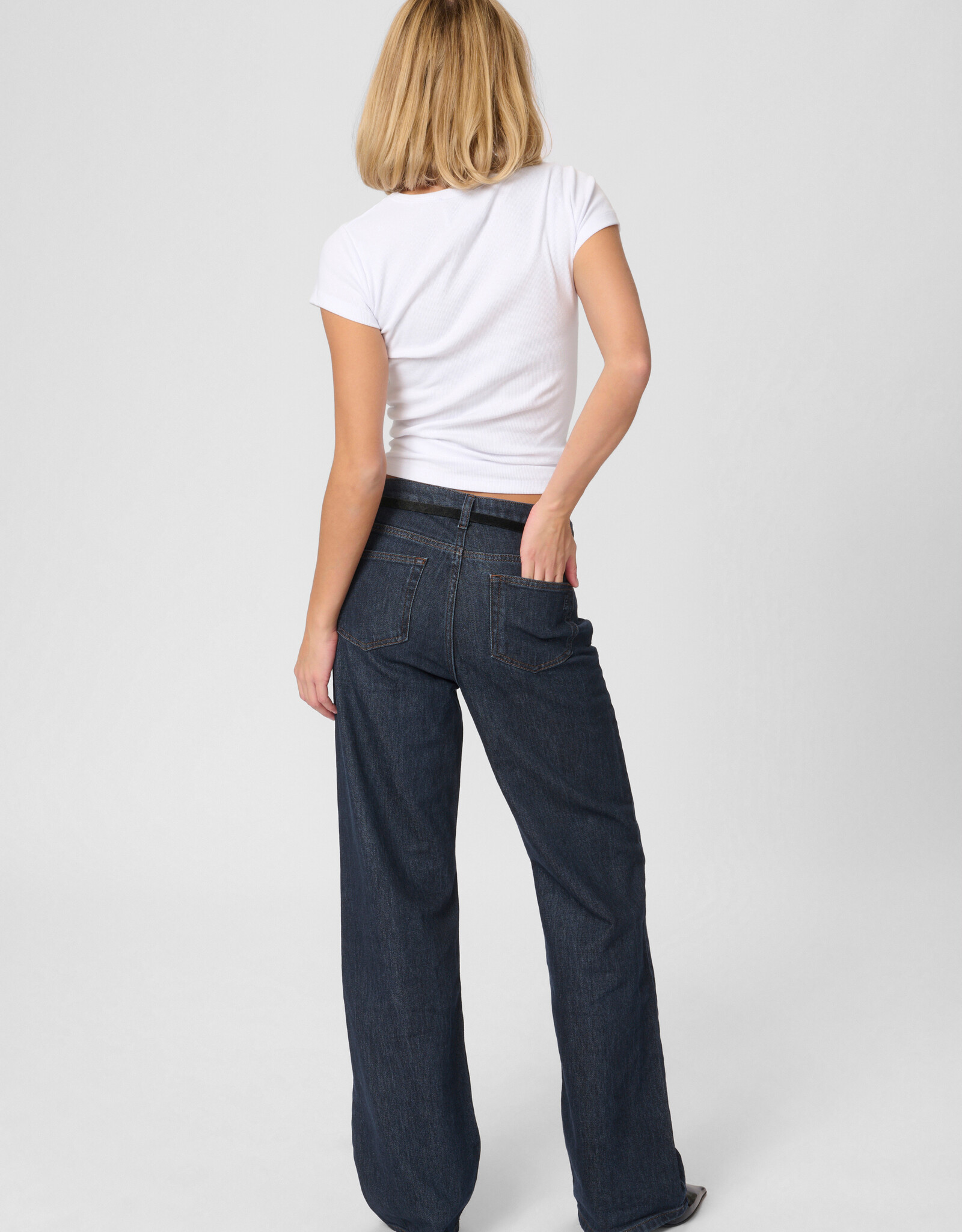 My Essential Wardrobe The Louis 139 High Wide Dark Blue Un Washed L32