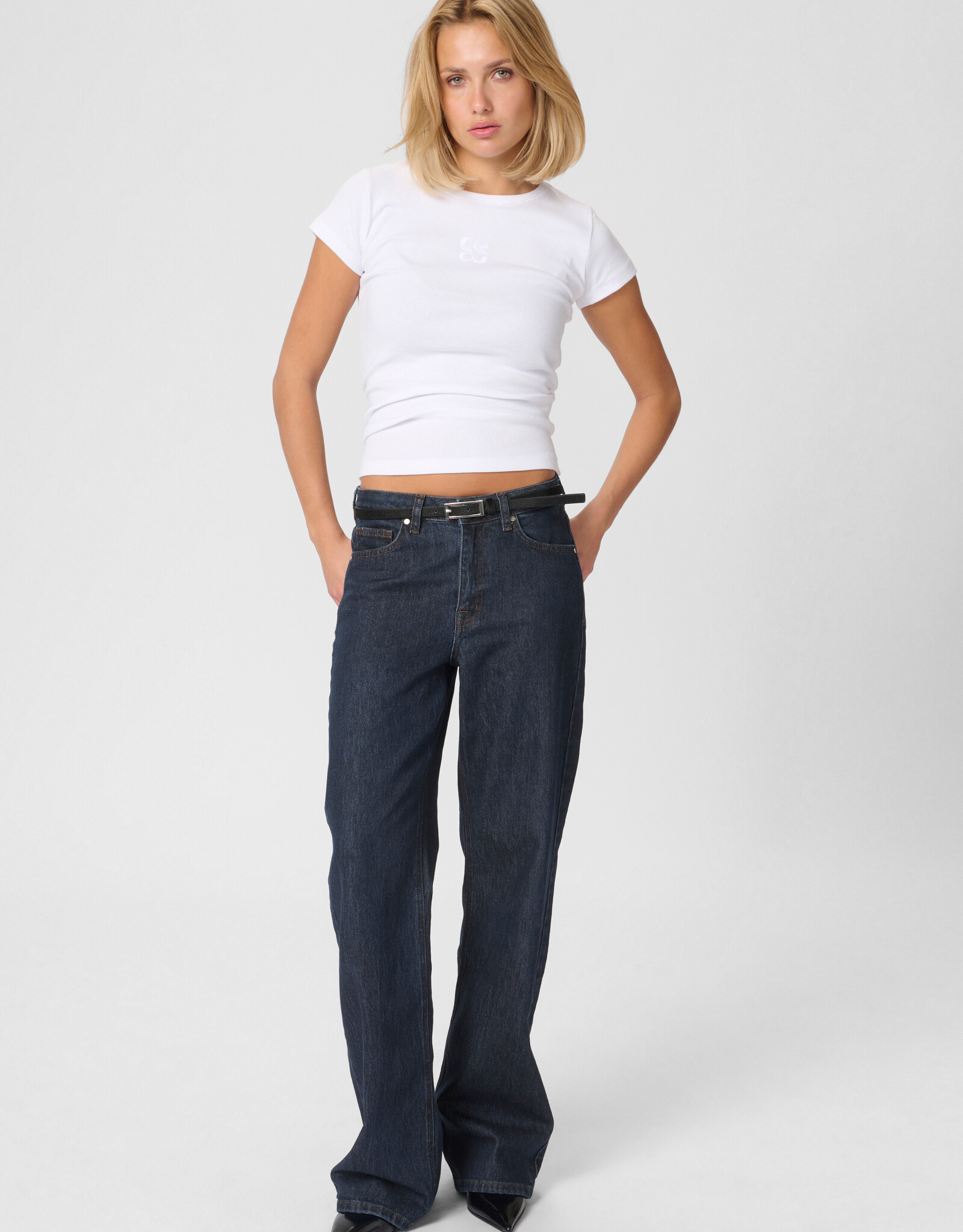 My Essential Wardrobe The Louis 139 High Wide Dark Blue Un Washed L32