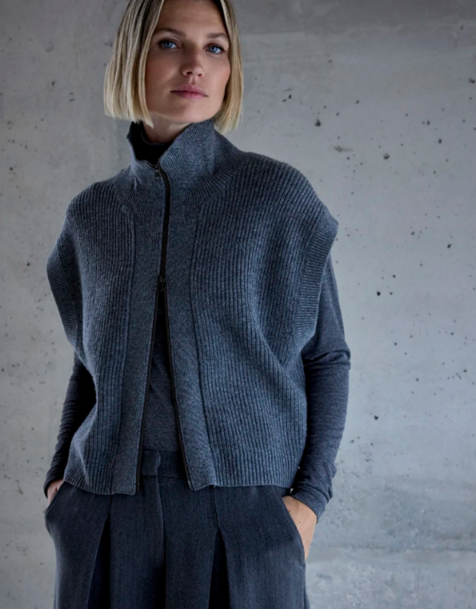 Femmes du Sud Joslyn Dark Grey