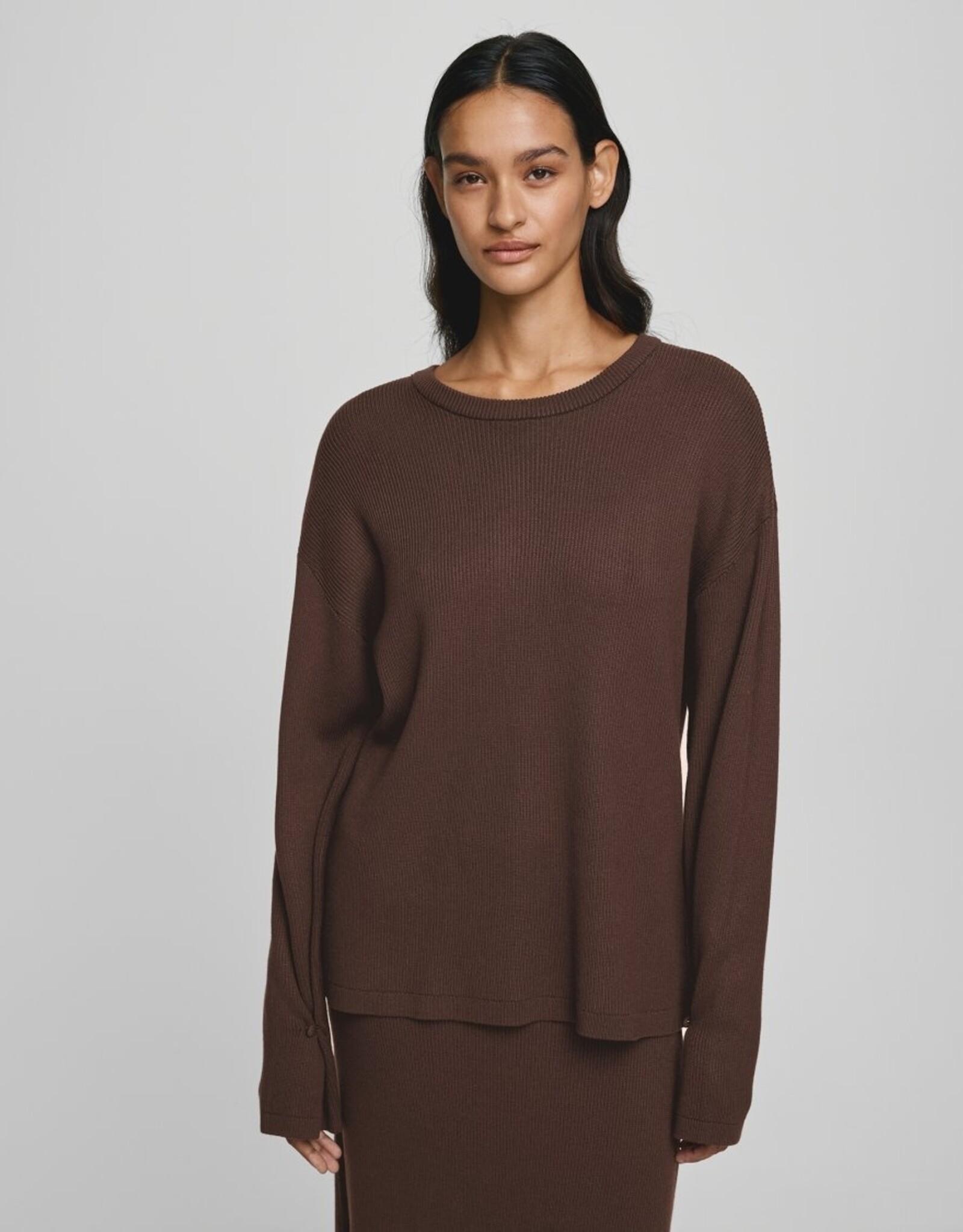 Moss Copenhagen Elfrida Pullover Hot Fudge