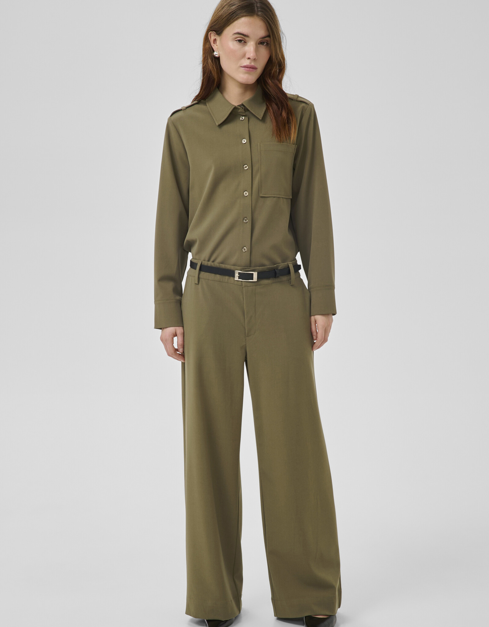 My Essential Wardrobe Hace Short Shirt Capers