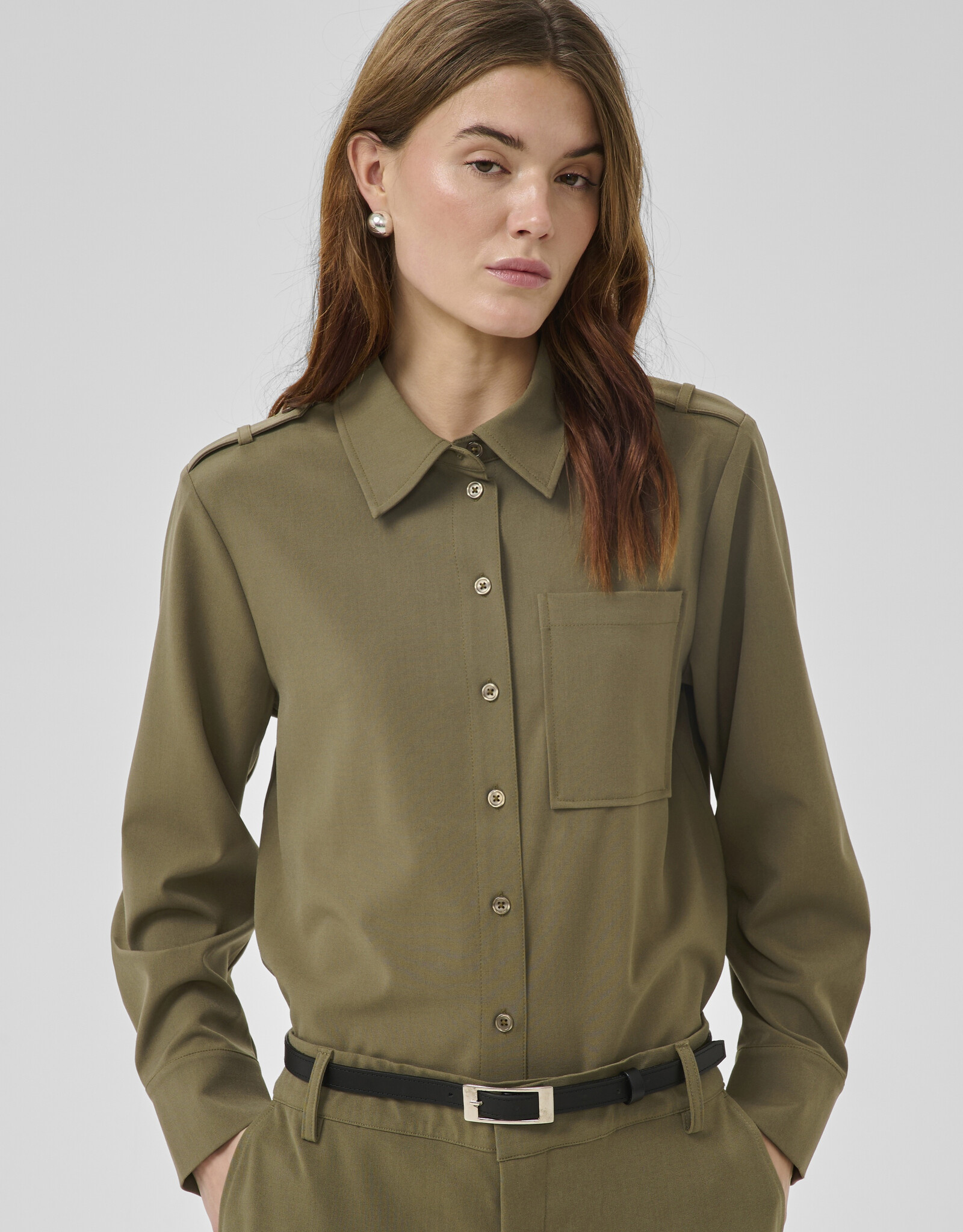 My Essential Wardrobe Hace Short Shirt Capers