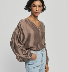 Moss Copenhagen Ramona Rikkelia Volume Shirt Mountain Trail